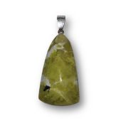 Lizardit Edelstein Anhänger mit Silber Öse, Kettenanhänger, modern-zeitloser Lizardit Schmuck-Anhänger | L5