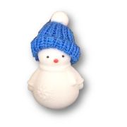 Schneemann aus weißer Jade, Mütze blau, Handgeschnitzte Edelstein-Figur, Winterdeko, Geschenkidee, Steinfigur