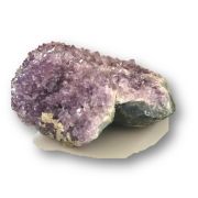 Amethyst Drusenstück liegend, Edelstein-Rohstein echt aus Brasilien, N454