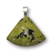 Lizardit Kettenanhänger – Die grüne Jade Norwegens, Edelstein Anhänger mit Silber Öse, L7