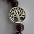 Granat Kugel Armband, mit Baum des Lebens Ornament, Granat Perlen auf Strechband