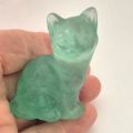 Katze, sitzendes Edelsteintier aus grünem Fluorit, Tierfigur Katze Geschenk, Dekoration, ca. 55 mm