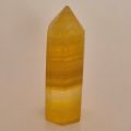 Fluorit Turm-Obelisk, Edelstein Standspitze, Therapiestein gelber Fluorit, kleine Heilsteinspitze, N64