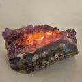 Amethyst Naturstein Teelichthalter mit wunderschöner, dunkel violetter Kristallstruktur, Kerzenhalter N107