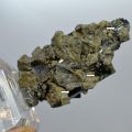 Edelstein Mineral Vivianite, Kristallcluster stehend auf Plexi-Scheibe, N5