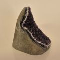 Amethyst Standobjekt, polierte Amethyst-Druse, kleine Edelstein Geode, ca.435-500g