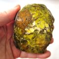 Grüner Opal aus Madagaskar – 260 g Standobjekt | Edelstein Deko & Sammlerstück N 264