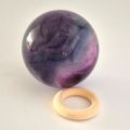 Edelstein-Kugel Regenbogen-Fluorit, Steinkugel mit Aufstellring aus Holz, Dekokugel, Meditation, N215