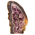 Achat-Geode mit violettem Amethyst-Kristallzentrum, stehende, Front polierte Achatgeode, N129