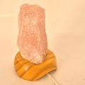 Kleine Rosenquarz Lampe, kleine hell Rosa Kristall Lampe, komplett mit Holzsockel, N620