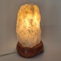 Bergkristall Lampe, kleine Edelsteinlampe mit Holz Sockel, Kristall-Leuchte, N982