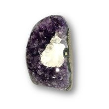 Amethyst Geode | kleine Amethyst-Kristall-Druse, Standobjekt aus Uruguay | mit natürlichem Calcit |N958
