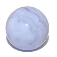 Chalcedon Edelstein-Kugel ca. 20 mm | Steinkugel hellblau gebändert | Chalcedon-Kugel zur Dekoration zur Wellness-Massage | Handschmeichler, Heilstein und Glücksbringer