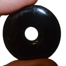 Turmalin schwarz Donut Anhänger, Schörl Edelstein Pi-Scheibe | 35 mm Durchmesser | Halsschmuck für Damen und Herren