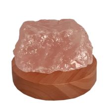 Rosenquarz Brocken mit LED Leuchtsockel