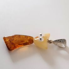 Bernstein Anhänger Katze | Bernsteinanhänger mit Öse | Edelsteinschmuck Kettenanhänger aus Ostsee Bernsteinschmuck | Cognac farbender Naturbernstein | Ostseeschmuck Gold der Ostsee | N1