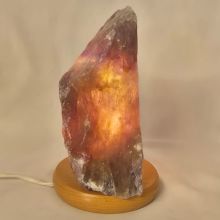 Maraba Amethyst Edelsteinlampe aus Brasilien, Amethyst Rohstein Lampe, Front poliert, N187