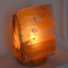 Selenit Rohsteinlampe orange, Steinlampen mit Holzsockel, Natur-Stein urige Form, N510