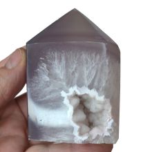 Achat Standspitze, schöner Achat mit offene weisse Kristall-Höhle, Edelstein, Spitze, N 182