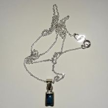 Blauer Turmalin Anhänger an Silber Kette, wundervolles Geschenk, einzigartige Erinnerung, Unikat Edelstein