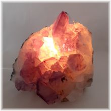 Amethyst Lampe, urige Rohstein Edelsteinlampe mit Holzsockel,  Kristall Stein Leuchte mit Elektrik kaufen, N345