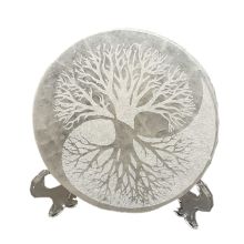 Selenit Scheibe Yin Yang mit Gravur Lebensbaum, mit Gratis Ständer, Ladeplatte