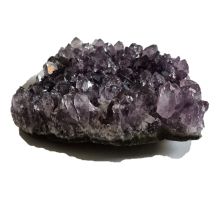 Amethyst Kristall flaches Naturstein Drusenstück, dunkel violette Spitzen, echtes Edelstein Mineral N710