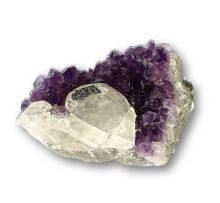 Amethyst Drusenstück, kleine Amethyst-Kristall-Druse mit Calcit, schöne dunkle Spitzen, N223