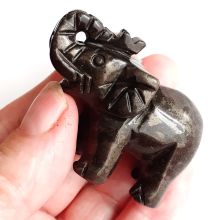 Edelstein-Tier Elefant aus Pyrit, Tiergravur ca. 5 cm, Glücksbringer und sehr beliebtes Sammelobjekt