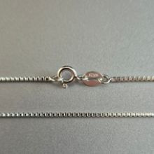 Venezianerkette 925´iger Silber, Kastenform feine Kette mit Federring-Verschluss, ca. 45 cm