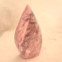 Hagmanit Edelstein Flammenform – Poliertes Deko-Standobjekt aus Brasilien