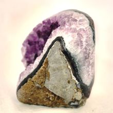 Amethyst Standobjekt Geode, Amethyst-Kristall-Druse geschwungene, polierte Form, N960