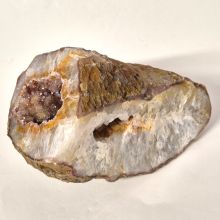 Achat-Geode stehend oder liegend, mit offener Höhle, Natur belassener Stein, N160