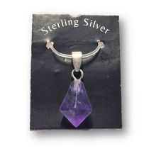 Amethyst Kettenanhänger klein – polierte Diamantspitze aus Brasilien mit beweglicher Silberöse | ca. 25 mm | Geschenkidee