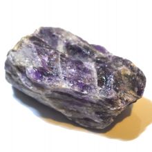 Chevron Amethyst, Edelstein Rohstein Brocken, violett-weiß gemasert, Dekortion, für Sammler, Therapiestein, für Sammler